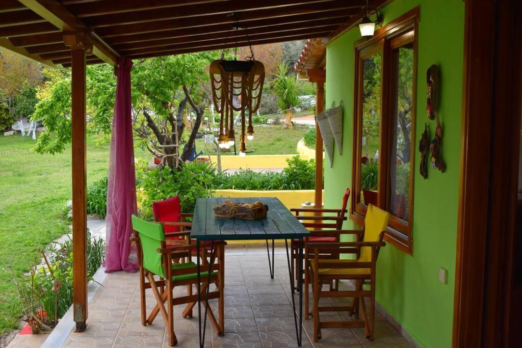 Zina's House Troulos