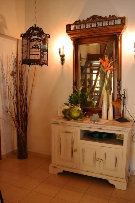 Zina's House Holiday home Troulos